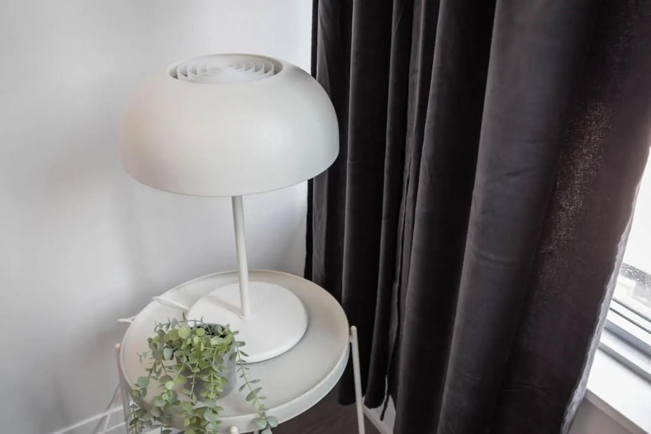 Lux 1 Br-Den Dwtn Condo Near Cn Tower With Parking 토론토 0*,